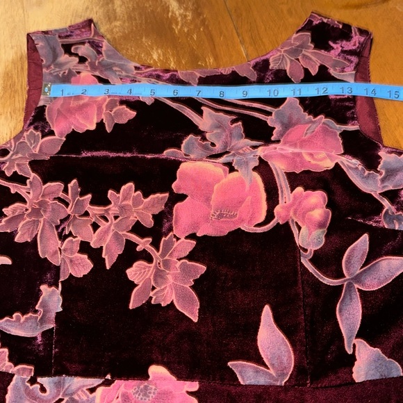 Tahari Layered Floral-Print Velvet Gow - Picture 8 of 13